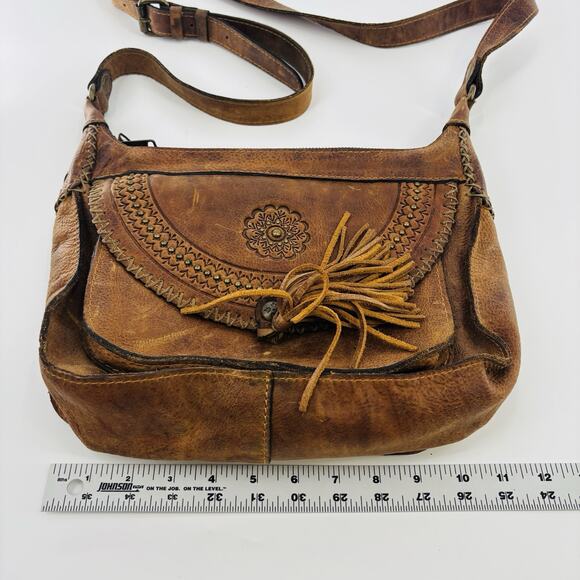 PATRICIA NASH Camila Vintage Distressed leather tassel crossbody bag - COGNAC - Picture 4 of 12
